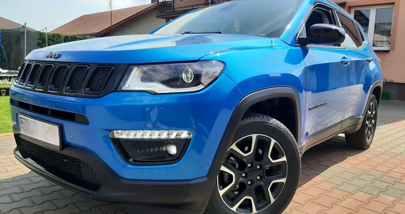 Jeep Compass cena 87400 przebieg: 63000, rok produkcji 2020 z Białystok małe 301